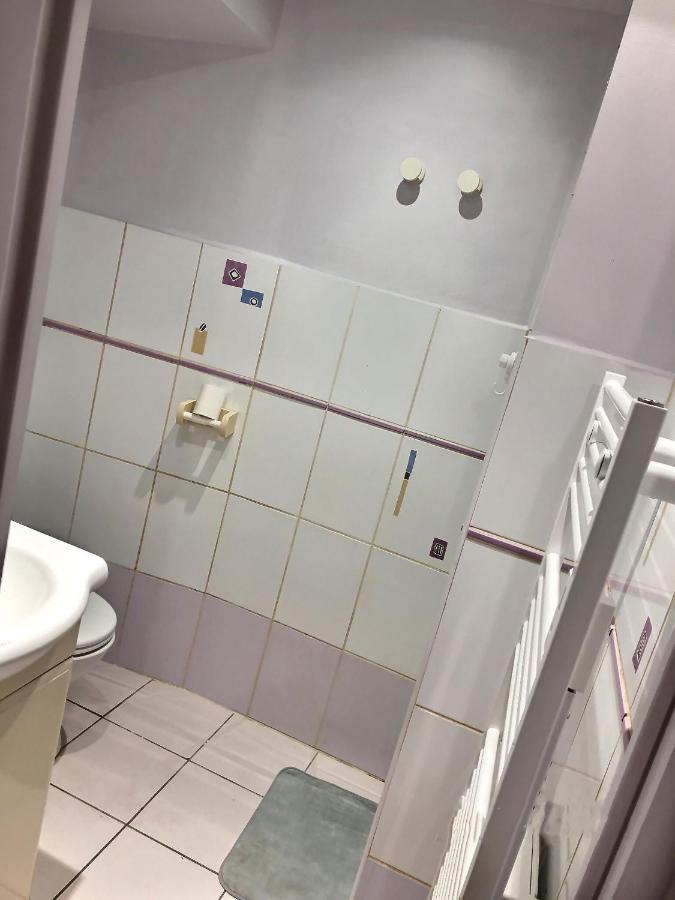 טול Appartement De Charme Dans Le Quartier Historique מראה חיצוני תמונה