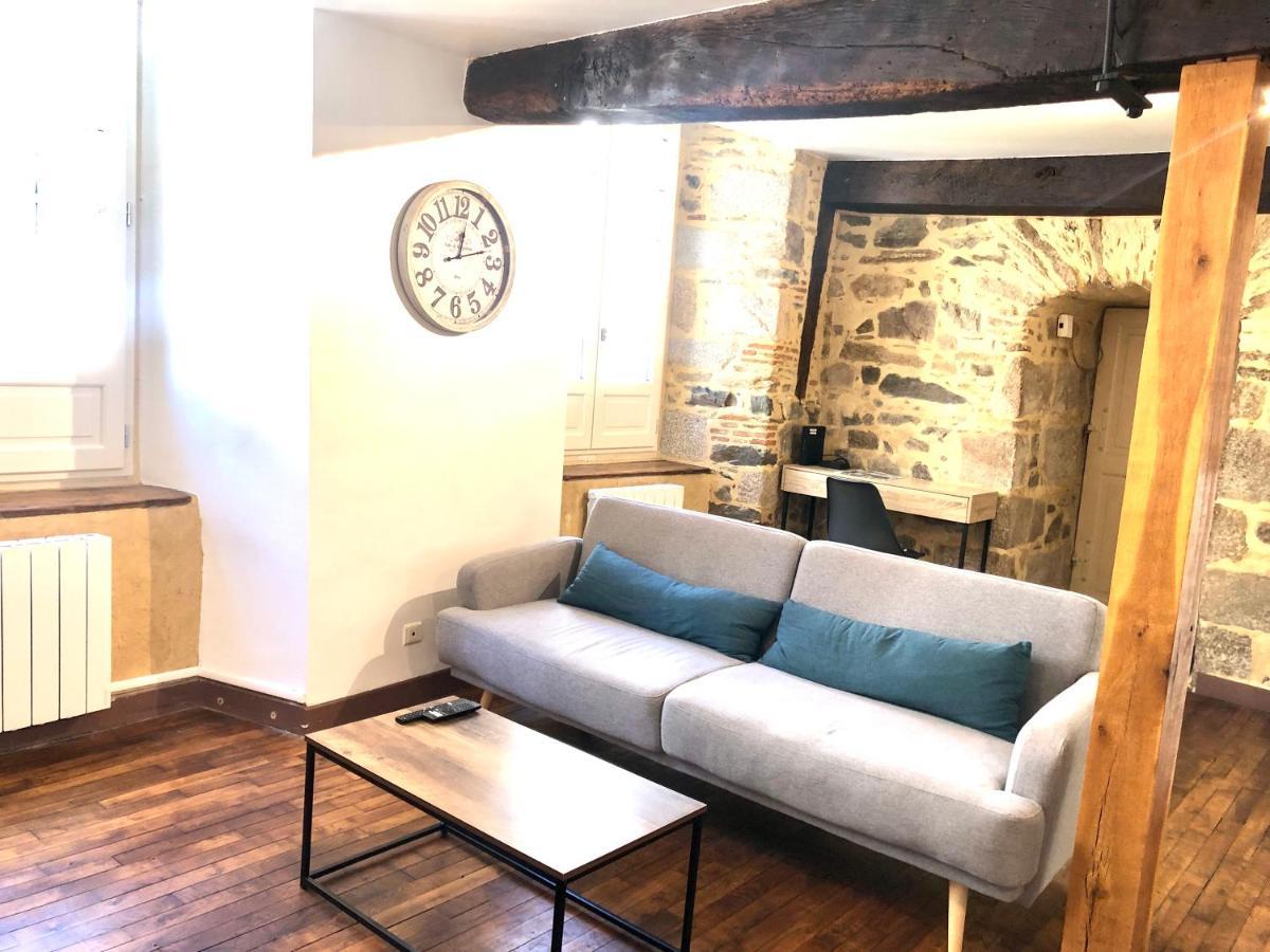 טול Appartement De Charme Dans Le Quartier Historique מראה חיצוני תמונה