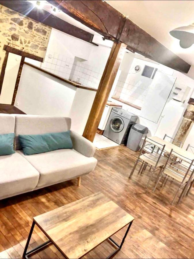 טול Appartement De Charme Dans Le Quartier Historique מראה חיצוני תמונה